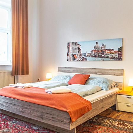 Comfy 2Br- Apartment Near Wiener Stadthalle מראה חיצוני תמונה