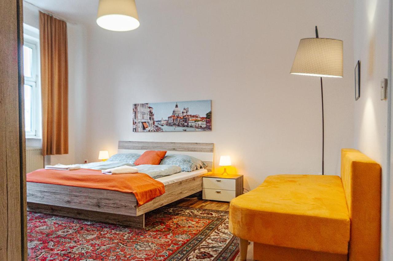 Comfy 2Br- Apartment Near Wiener Stadthalle מראה חיצוני תמונה