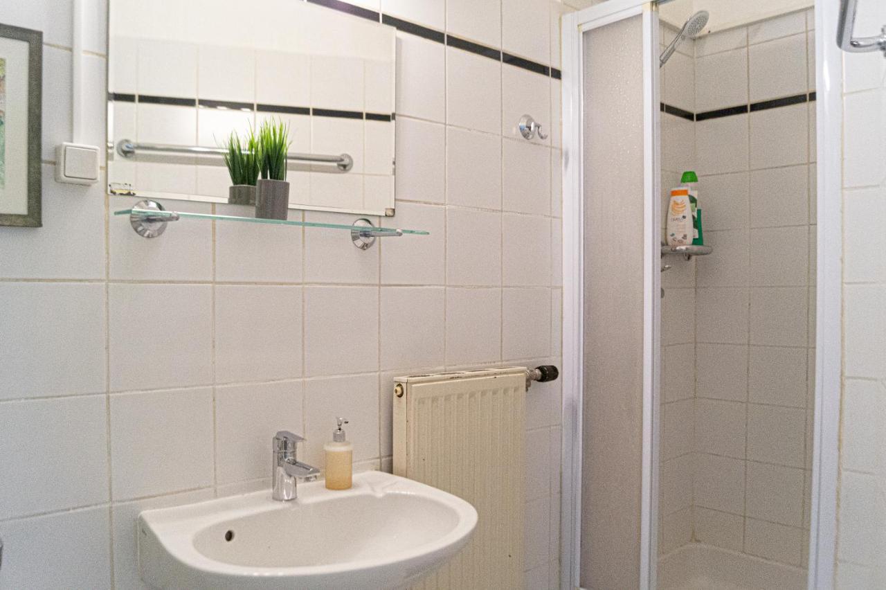 Comfy 2Br- Apartment Near Wiener Stadthalle מראה חיצוני תמונה