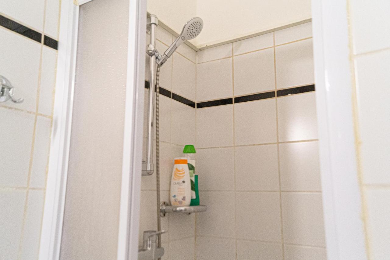Comfy 2Br- Apartment Near Wiener Stadthalle מראה חיצוני תמונה
